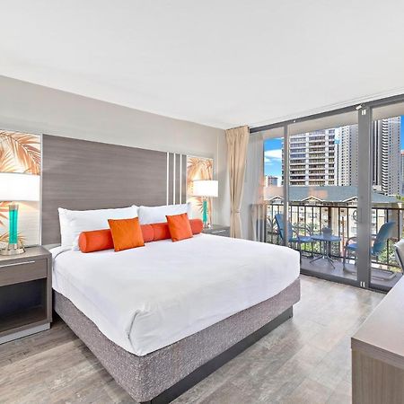 Renovated With City View At Aqua Palms Waikiki Honolulu Ngoại thất bức ảnh