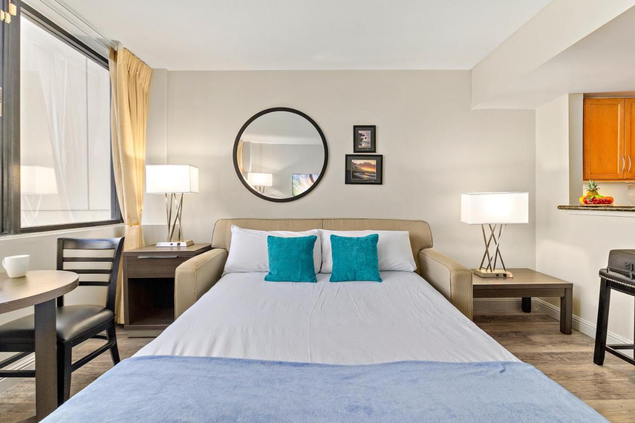 Renovated With City View At Aqua Palms Waikiki Honolulu Ngoại thất bức ảnh