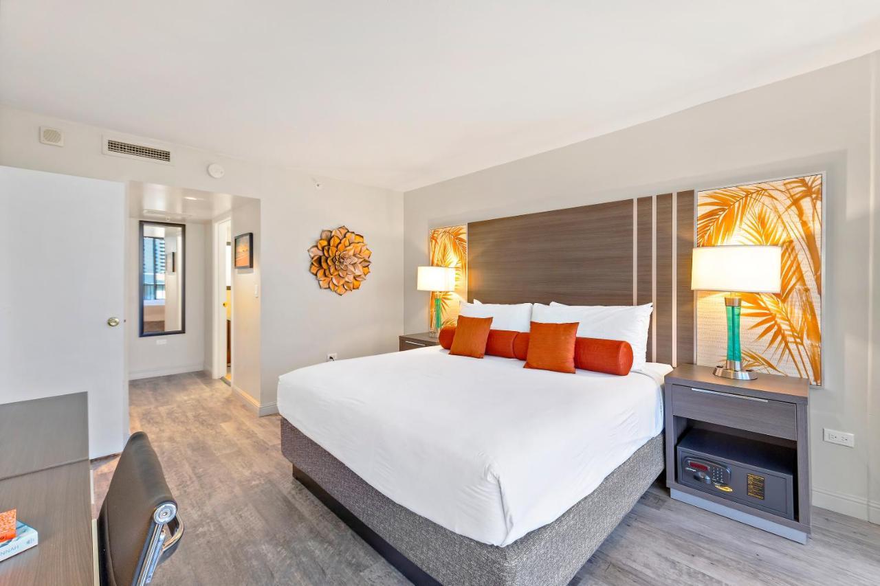 Renovated With City View At Aqua Palms Waikiki Honolulu Ngoại thất bức ảnh
