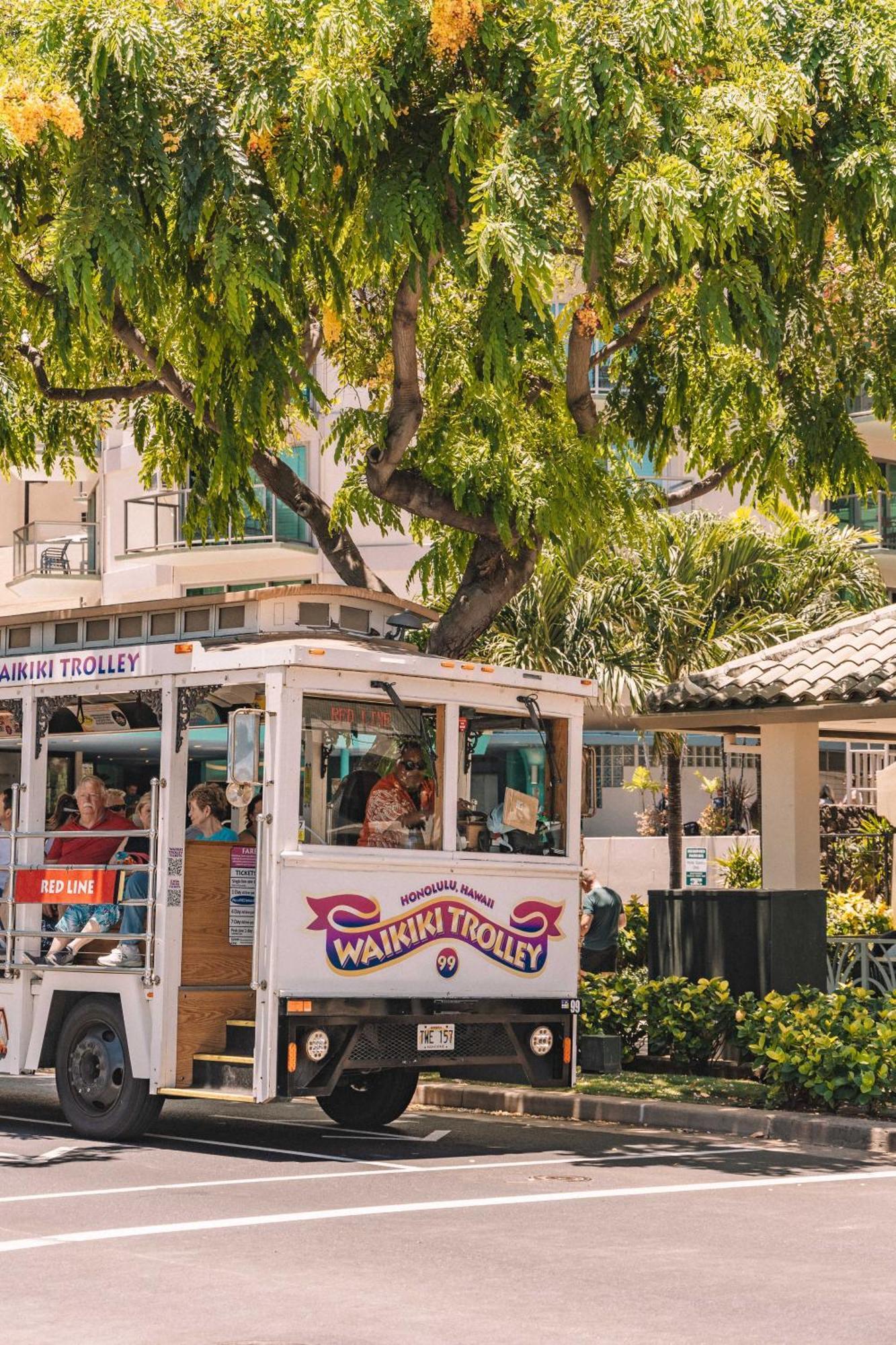 Renovated With City View At Aqua Palms Waikiki Honolulu Ngoại thất bức ảnh